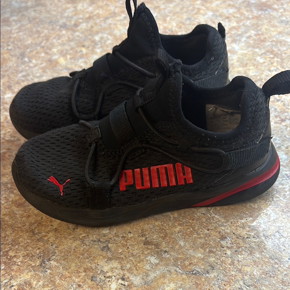 Puma Kids Black and Red Sneakers size 10